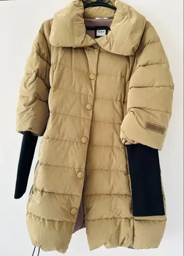 TATRAS 타트라스 다운 자켓 코트 카키