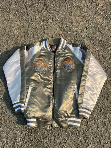 자수 올리브 그린 스카잔 인디언 와펜