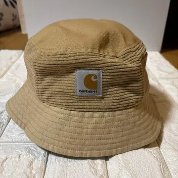 Carhartt 베이지 버킷햇