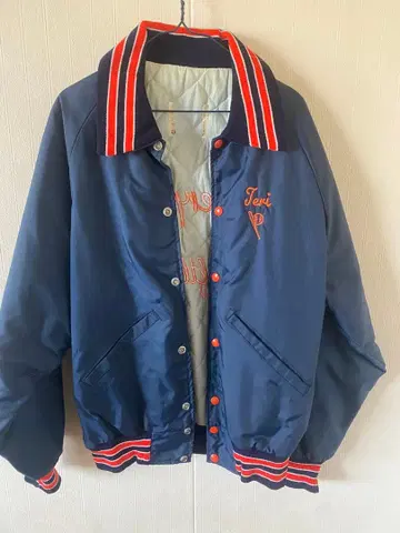 80년대 카라 부착 바시티 자켓