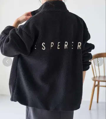 백 로고 보아 블루종 스픽앤스팬