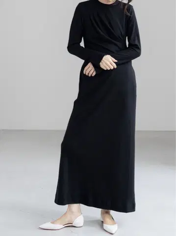 새상품 deres relax drape dress 블랙
