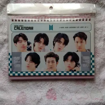 BTS 탁상 달력