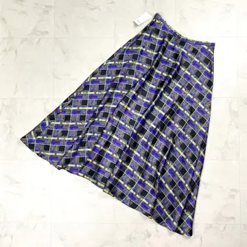 미사용 새상품 택 포함 알디 누아르 체크 스커트 블랙 38*HD499