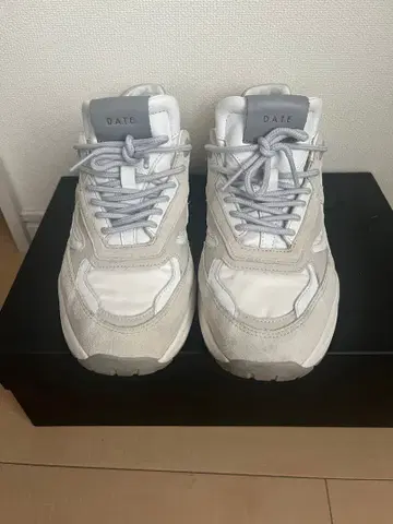 DATE FUGA 화이트 40