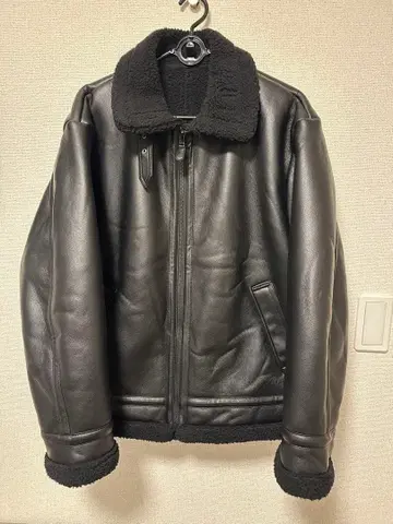 새상품급 GU 페이크 블랙 레더 자켓 보아 옷깃 L 사이즈