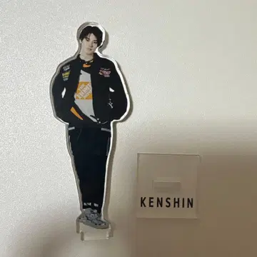 원엔 우에무라 켄신 아크릴 스탠드