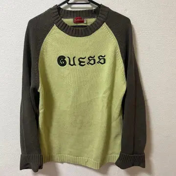 GUESS 래글런 슬리브 니트