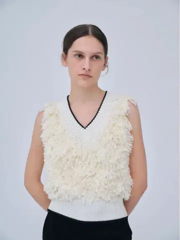 L'AUBE BLANC Fringe Knit Vest ( white )