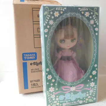 Blythe 미디 브라이스 램피언 오브 더 밸리 인형 본체