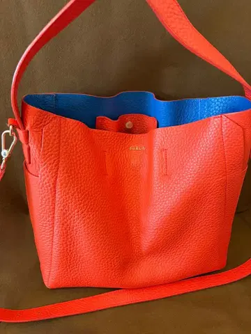 FURLA 오렌지 가죽 핸드백
