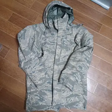 카모플라쥬 USAF 인증 프로퍼 밀리터리 자켓 스몰 고어텍스