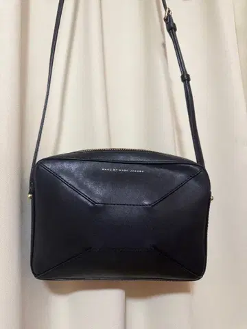 MARC BY MARC JACOBS 소가죽 숄더백