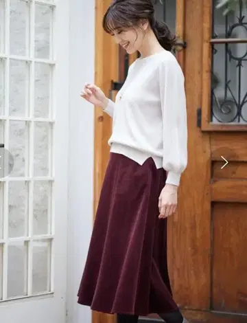 미사용 [ Reflect ] 코듀로이 플레어 스커트