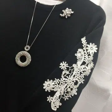 블랙 니트 A라인 스웨터 사이즈 44