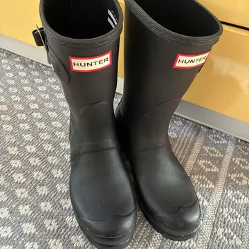 HUNTER 블랙 장화 UK4 23.5cm