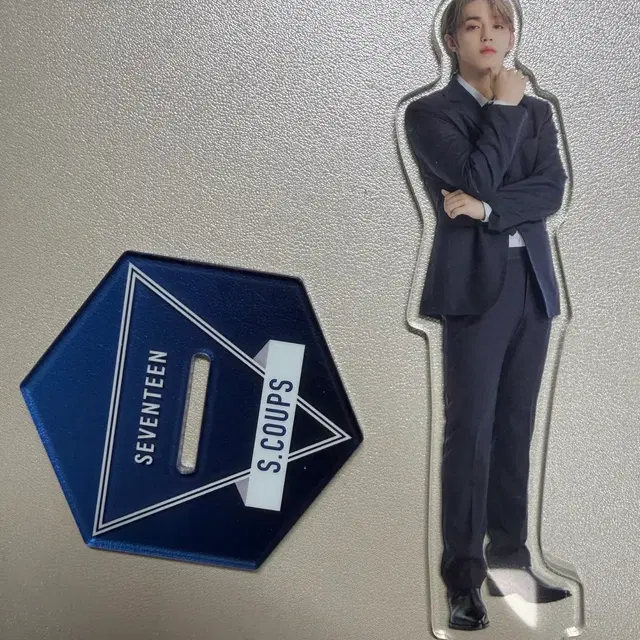 세븐틴 에스쿱스 아크릴 스탠드