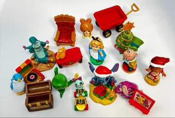 디즈니 스토어 크리스마스 피규어