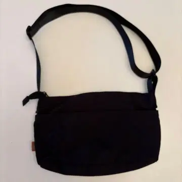 URBAN RESEARCH 숄더백 블랙