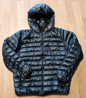 UNIQLO 유니클로 울트라 라이트 다운 자켓 블랙