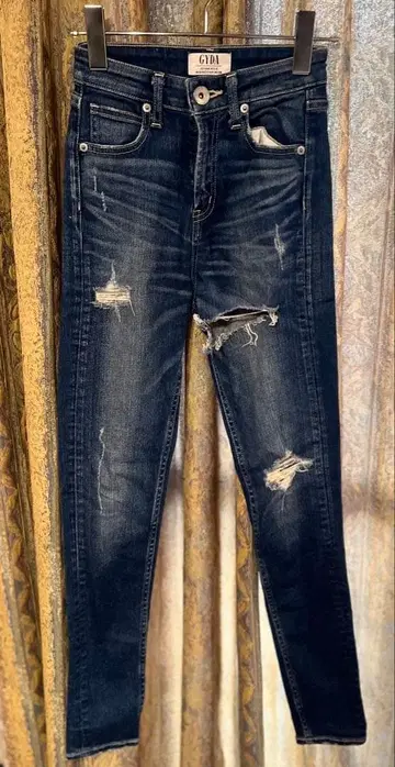 정가 16500엔 GYDA 스키니 데님