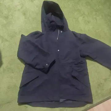 블랙 마운틴 파카 후드 부착