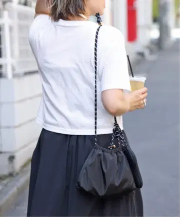 Deuxieme ClasseCELERI POCHETTE 백