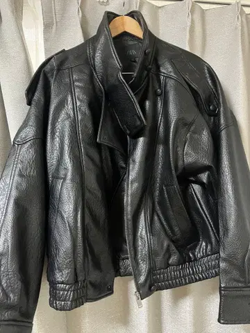 ZARA 페이크 가죽 자켓 L 사이즈
