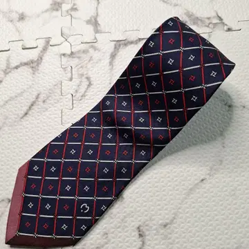 mila schon 네이비 다이아몬드 패턴 SILK100% 넥타이