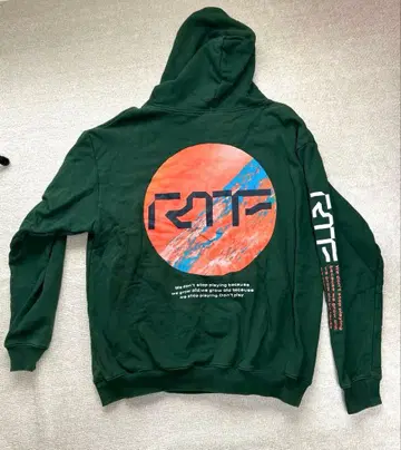 RULE THE FATE 후드티 사이즈 2