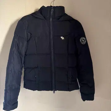 아바클로 네이비 후드 부착 다운 자켓