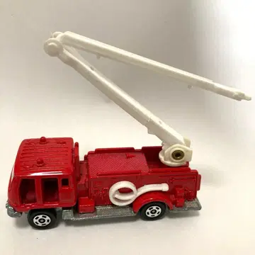 이스즈 스크아트 소방차 미니카 토미카