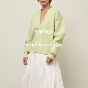 styling/ V넥 니트 스웨터 새상품급