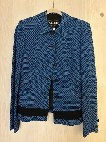 VERSUS 자켓