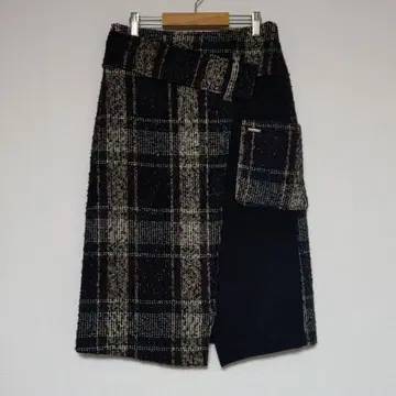 QUARee 쿠오리 트위드 절개 디자인 스커트