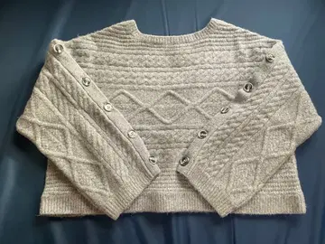 그레이 케이블 니트 긴팔 스웨터