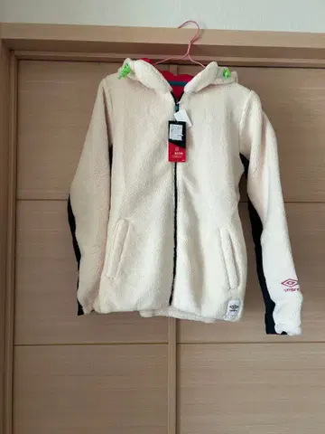 UMBRO 엄브로 보아 플리스 후드티 화이트 WARM