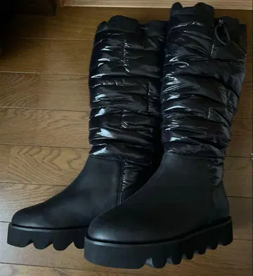 39 사이즈 인조 가죽 부츠
