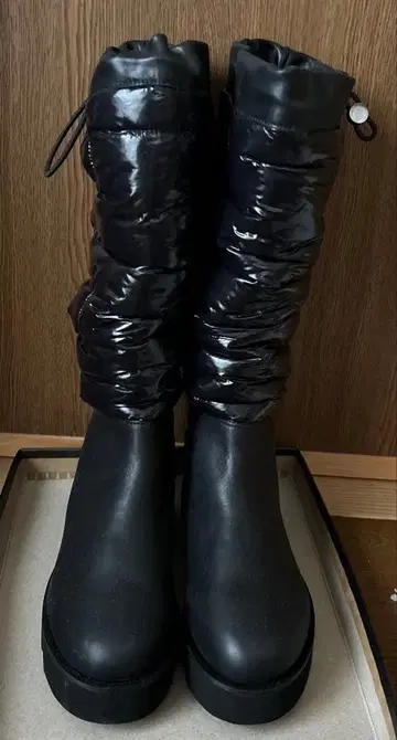 39 사이즈 인조 가죽 부츠