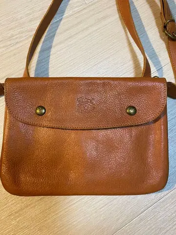 일비종떼 숄더백 가죽 브라운