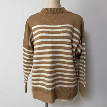 새상품급 Le Tricoteur 트래디셔널 상의 니트 정품