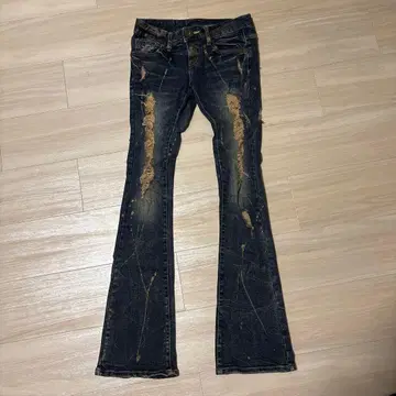 [ 새상품급 인기 ] d.i.a. 데미지 가공 다크 블루 데님 플레어