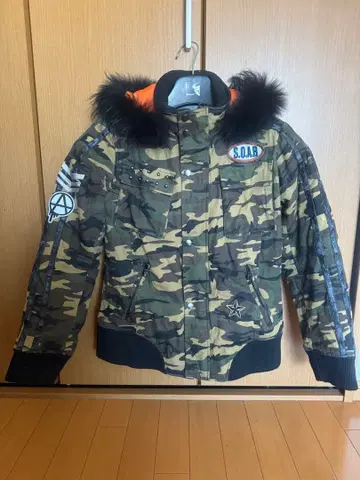 카모 패턴 플라이트 자켓 퍼 포함