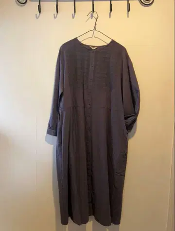 새상품 sm2 긴팔 자수 셔츠 원피스 면린넨 그레이 다크 퍼플 계열 롱