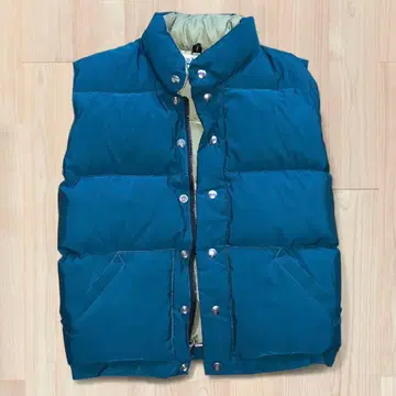 새상품급 크레센트 다운 웍스 다운 베스트 / XS / 이탈리안 베스트