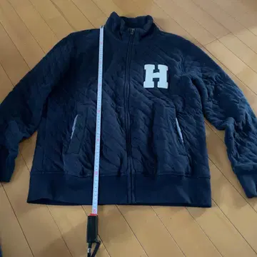 타미 네이비 퀼팅 자켓 H 자수
