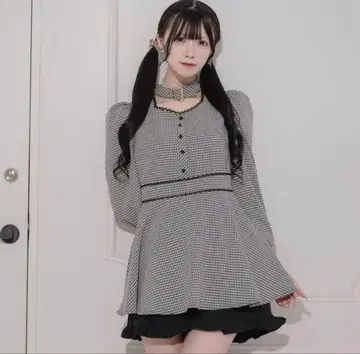 pium 초커 포함 깅엄 셋업