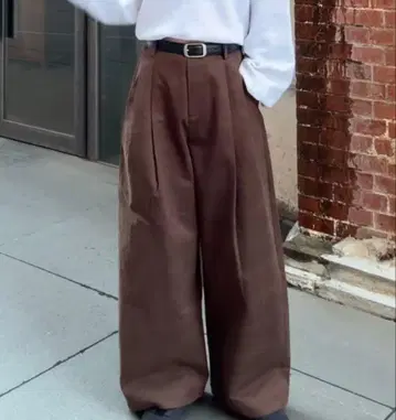 Eongul () 와이드 팬츠