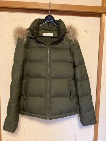 프로포션 바디 드레싱 후드 부착 다운 자켓