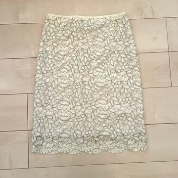UNITED ARROWS 아이보리 레이스 타이트 스커트 38